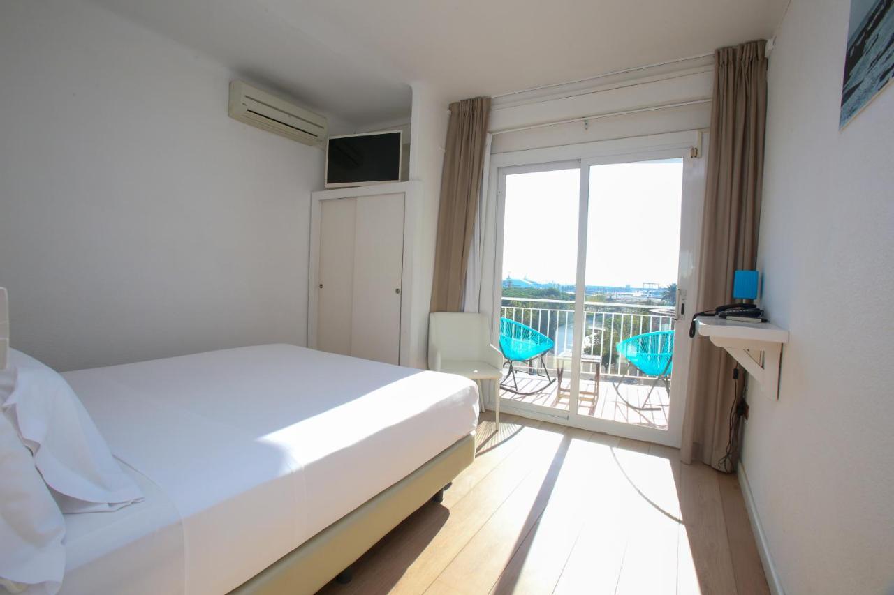 Solvi Hotel - Adults Only Vilanova i la Geltru Bagian luar foto