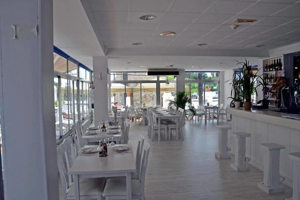 Solvi Hotel - Adults Only Vilanova i la Geltru Bagian luar foto