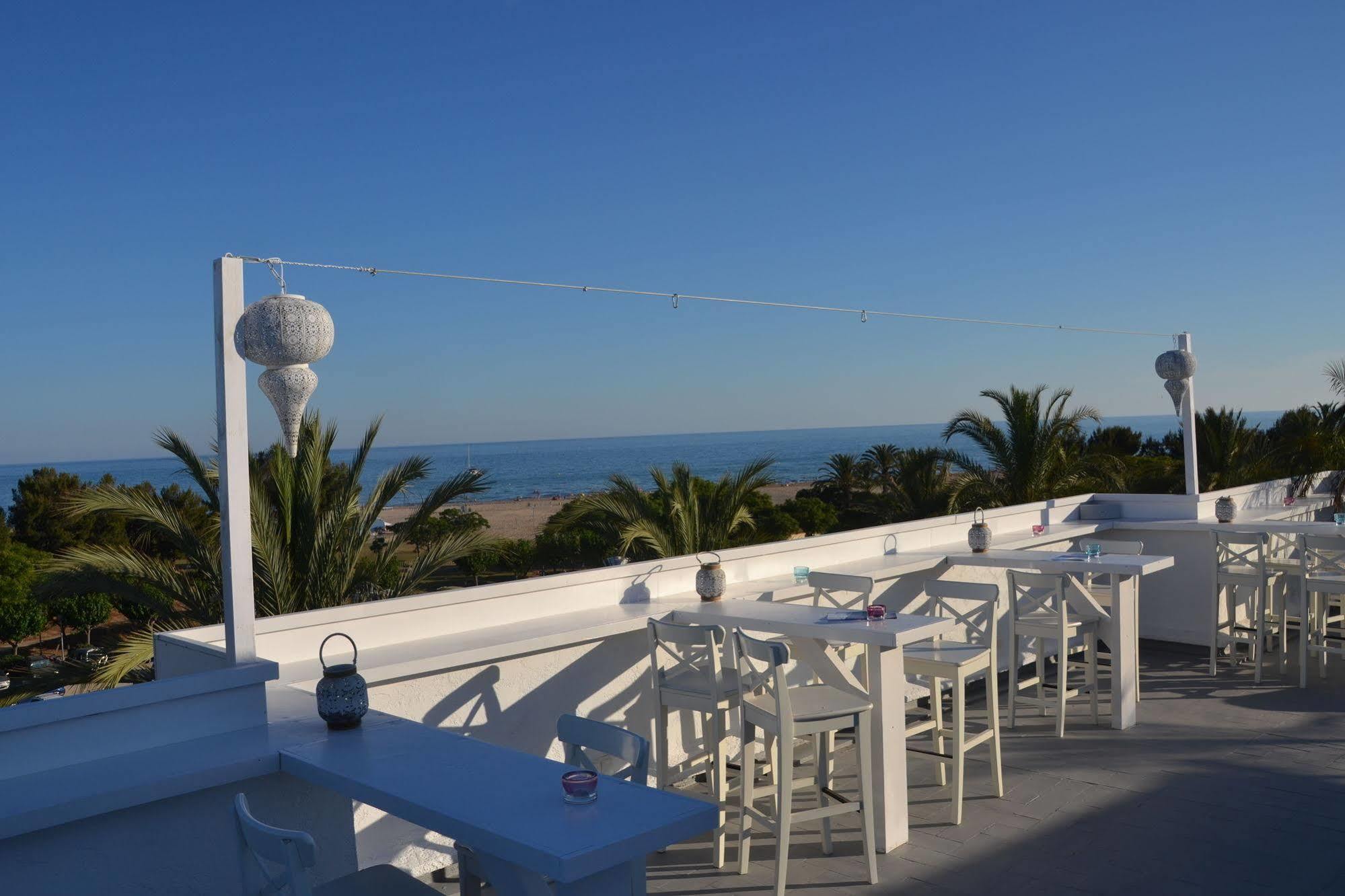Solvi Hotel - Adults Only Vilanova i la Geltru Bagian luar foto