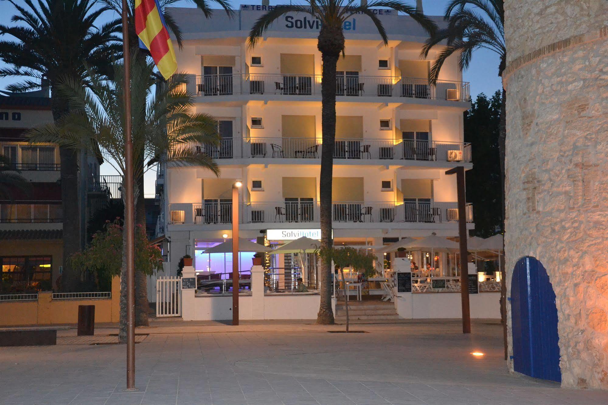 Solvi Hotel - Adults Only Vilanova i la Geltru Bagian luar foto